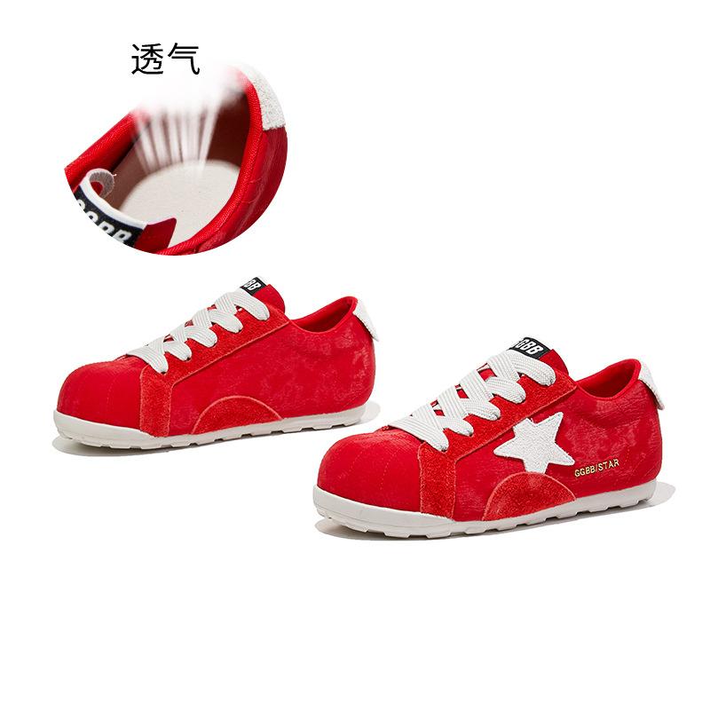 

Leather German training shoes women s spring new flat-soled sports shoes women s casual trendy cool racing shoes versatile shoes children 40 червоний