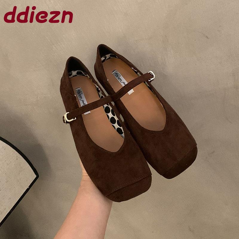 Fashion Fashion Shallow Footwear Buckle Strap Women Mary Janes Flats Shoes Luxury Female Square Toe Ladies Flats With Shoes 2025 New