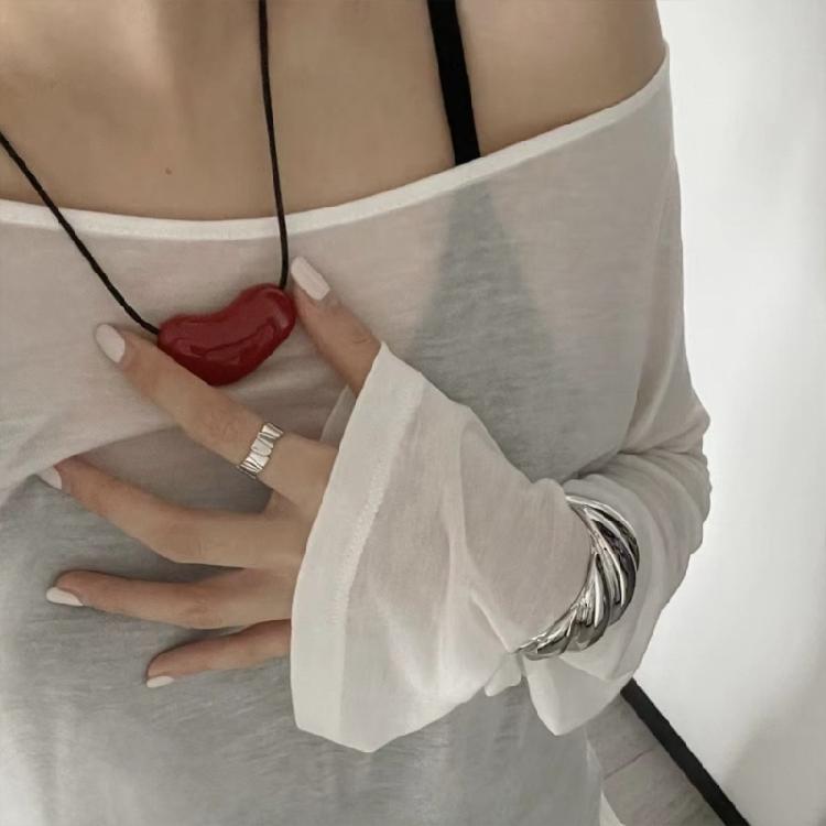 Trendy Enamel Heart Pendant Necklace Sturdy Alloy Adjustable Chain Jewelry Accessory Portable for Female Fashion