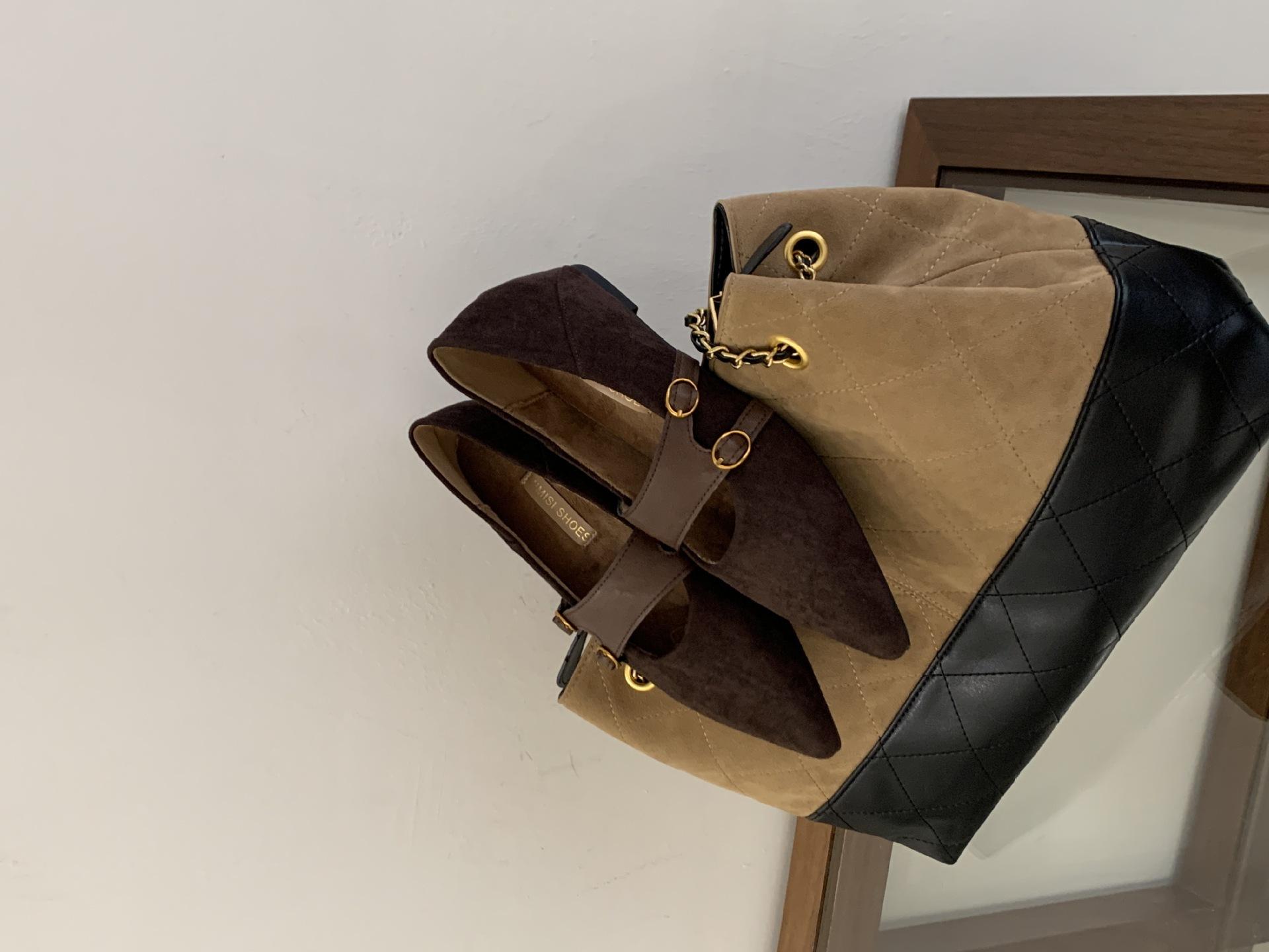 

Retro pointed matte splicing one-word buckle shallow mouth single shoes women s inner height increase shallow mouth temperament work shoes 39 кофейный