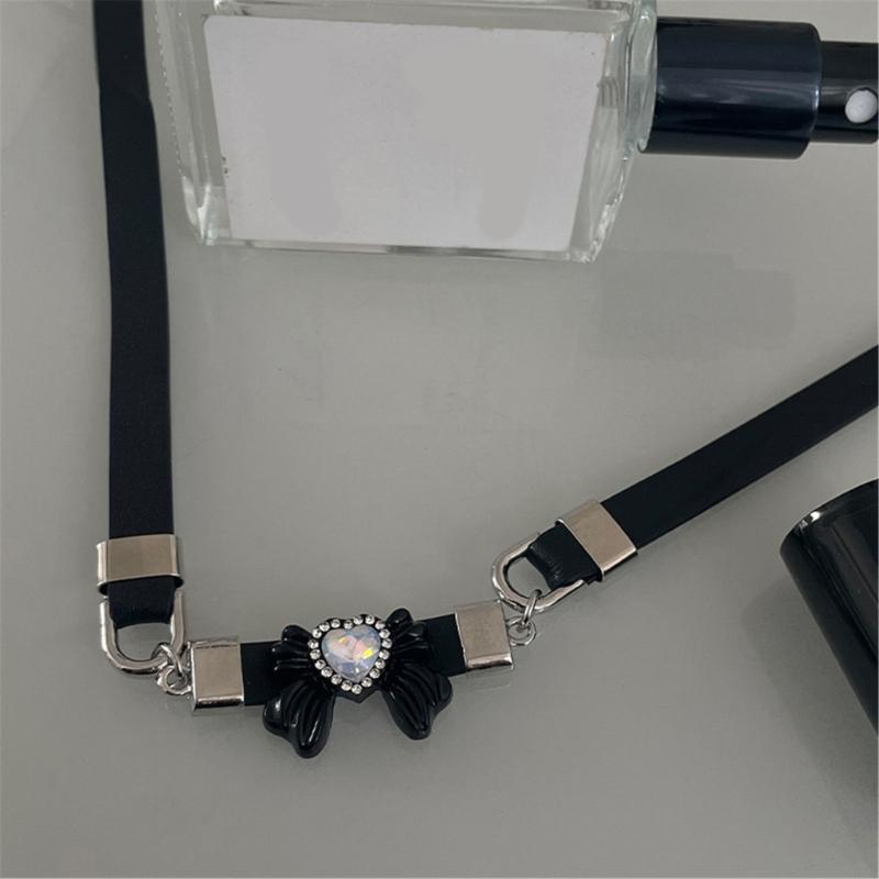 Y2K Aesthetic Heart Bowknot Choker Necklace Trendy Neckchain Jewelry Accessory Deliacte Pendant Neck Chains for Women