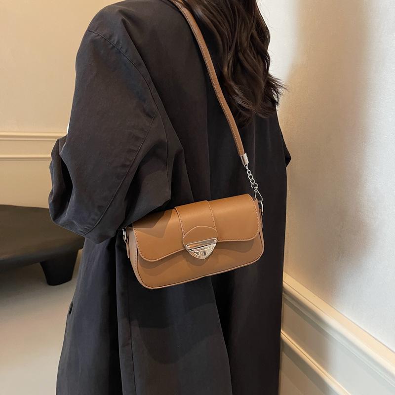 Foreign Casual Bag Women's 2025 New Trendy Spring and Summer Retro Messenger Bag Niche Design Solid Color Shoulder Small Square Bag