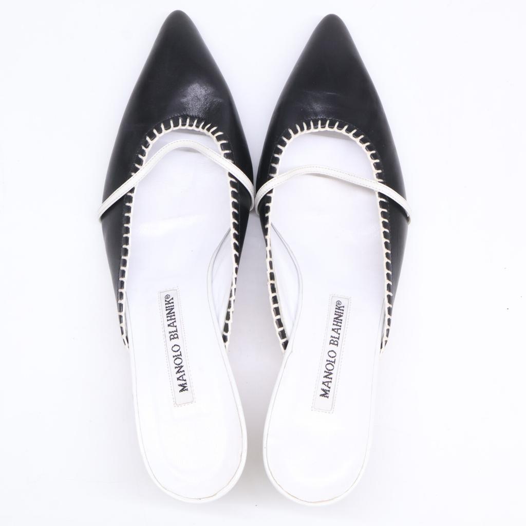 Manolo Blahnik Pointed Toe Mules Shoes 37 1/2 Black WhiteUsed