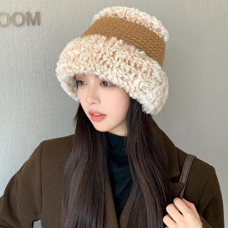 Plush hat women's autumn and winter new knitted wool hat niche temperament rabbit hair bucket warm bucket hat tide