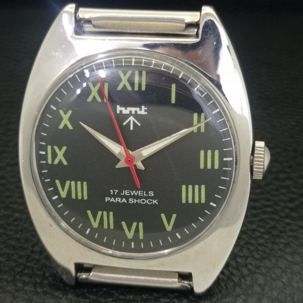 HMT HAND-WINDING VINTAGE INDIAN MENS ROMAN FIGURE BLACK DIAL WATCH A702848-1