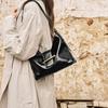 2025 New Women's Bag Retro European and American Fashion Single Shoulder Bag Design Solid Color Niche Casual Single Shoulder Crossbody Bag