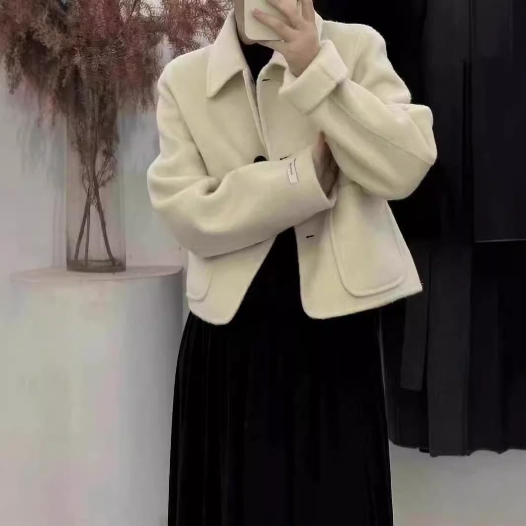 

Маленькое короткое двухстороннее шерстяное пальто, осень и зима, простое, с длинными рукавами, воротником-куклой, двухсторонний кашемировый плюш, утолщенный M