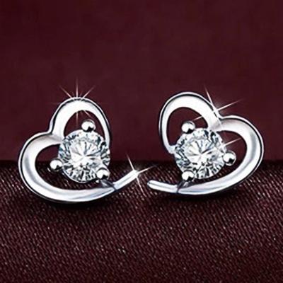 Ohrschmuck Damen weiche herzförmige versilberte Steckerohrringe Schmuck