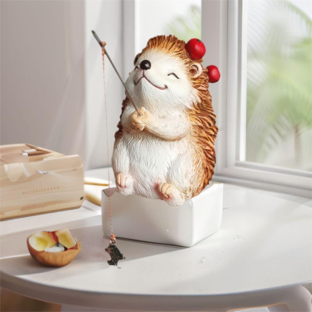 Funny Hedgehog Fishing Ornament Cute Hedgehog Statue Creative Mini Hedgehog Figurine Aquarium