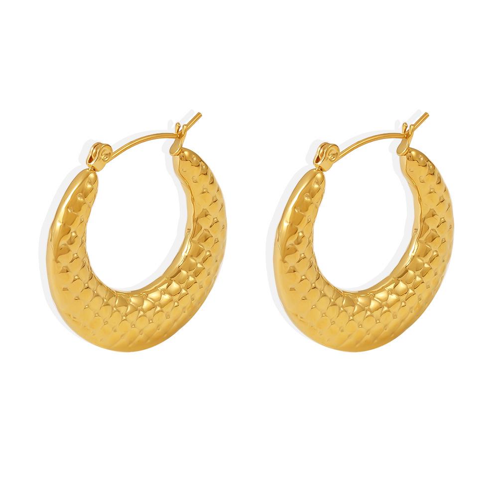 Qiong Yao 18k Gold-Plated Stainless Steel U-Shaped Earrings with Square Pattern - Elegant European & American Light Luxury Design