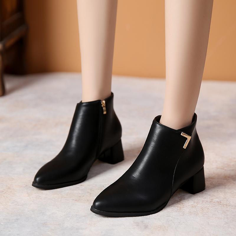 

Осенние новые удобные женские ботинки с круглым носком и боковой молнией, модные, универсальные, на толстом высоком каблуке 35 чёрный