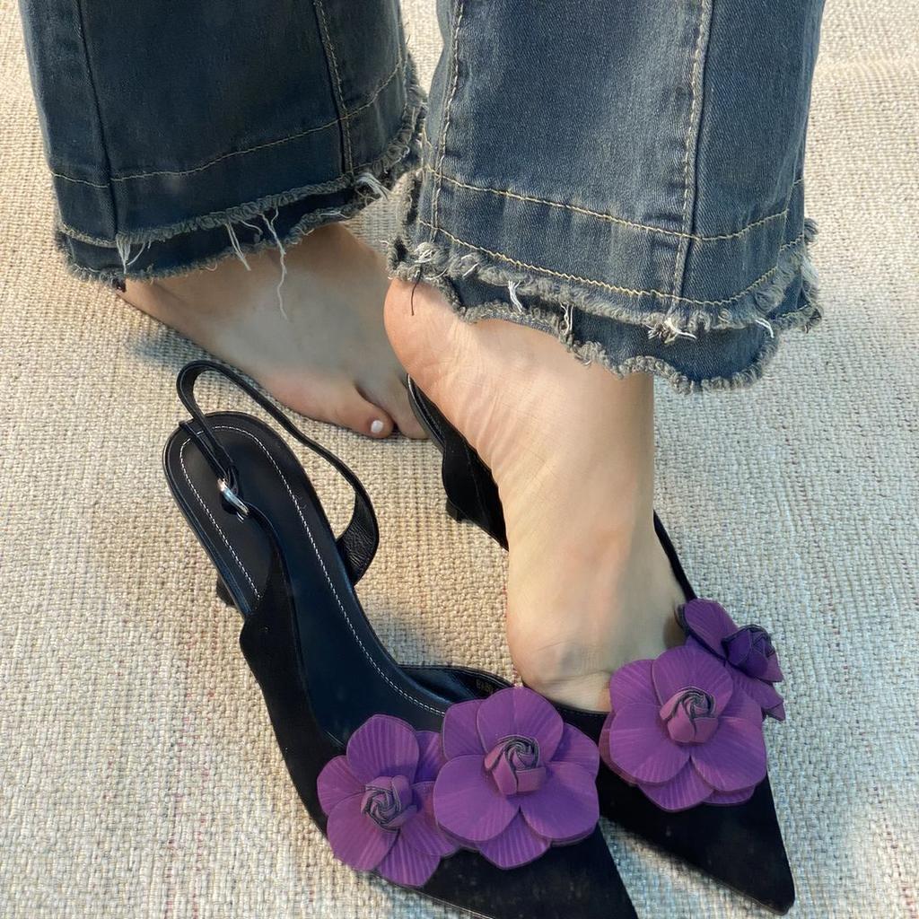 Back space buckle with pointed toe high heels 2025 new French temperament beautiful flower thin heel toe sandals for women
