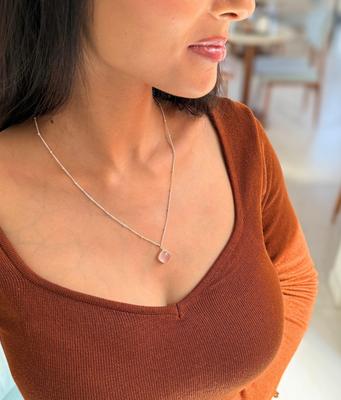Natural Rose Quartz Simple Necklace Sterling Silver Layering Necklace for Women Cushion-shaped Love Healing Crystals Office Wear Jewelry