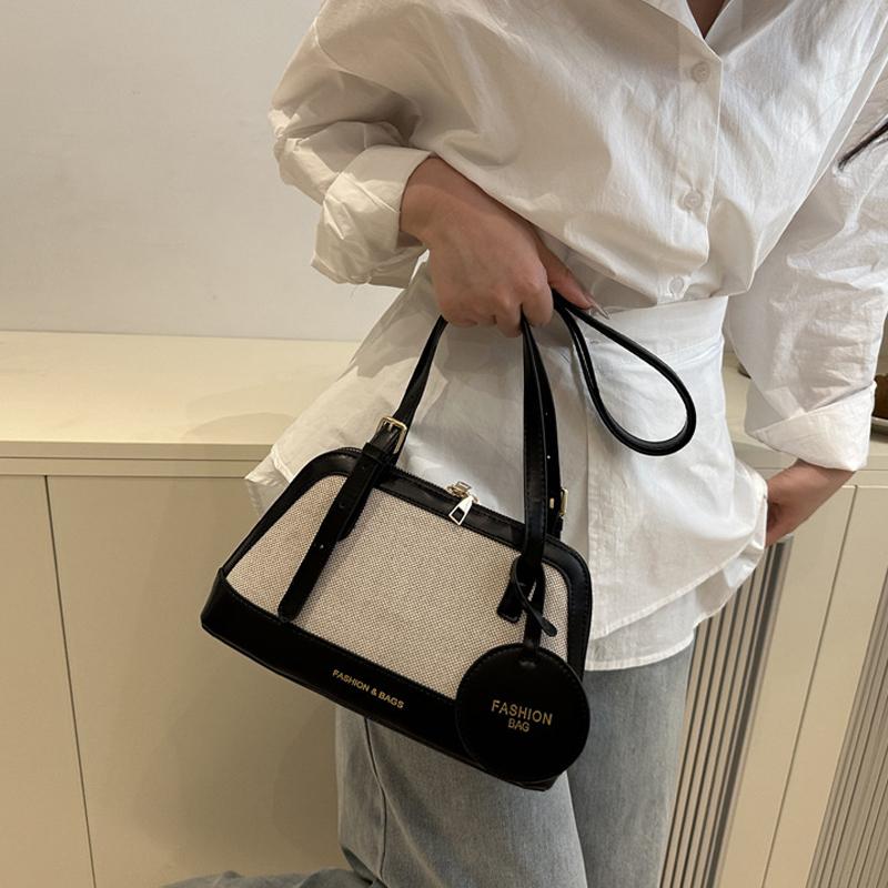 Elegant Classic Crossbody Bag Women Luxury Vintage Designer Minimalist Shoulder Bag Stylish Commuter Large Capacity Underarm Bag AVE