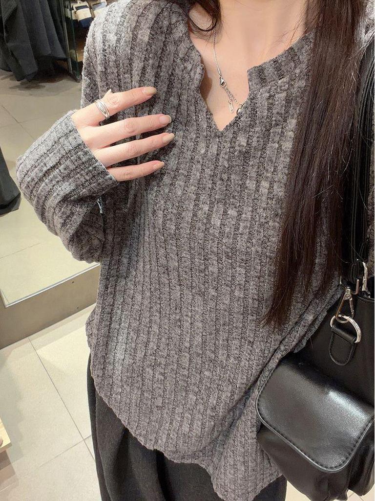 Solid Color Textured Long-Sleeve Women's Base Layer Shirt - Korean Style, Loose Fit for Spring/Autumn