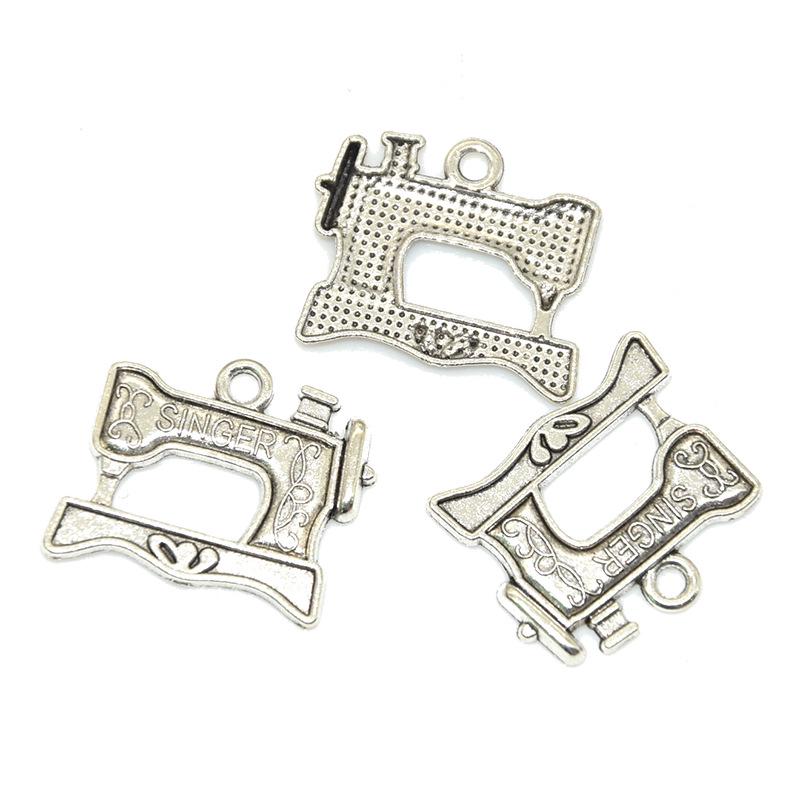

Набор из 18 подвесок из сплава на швейную тематику: Подвески из игл, ниток, пуговиц и швейной машинки для самодельных украшений