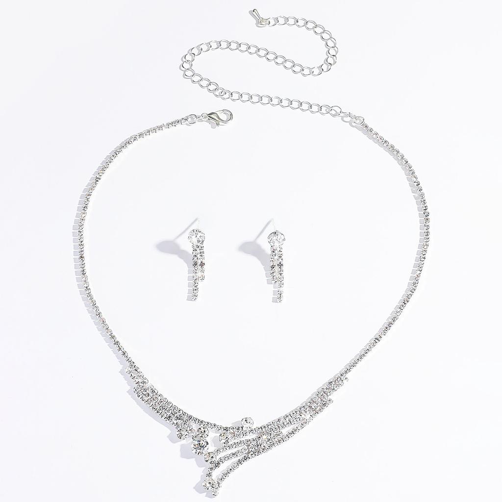 3PC Women's Fashion Copper Inlaid Diamond Claw Chain Geometric Necklace Earring Set Suitable for Wedding, Party, Festival Gifts