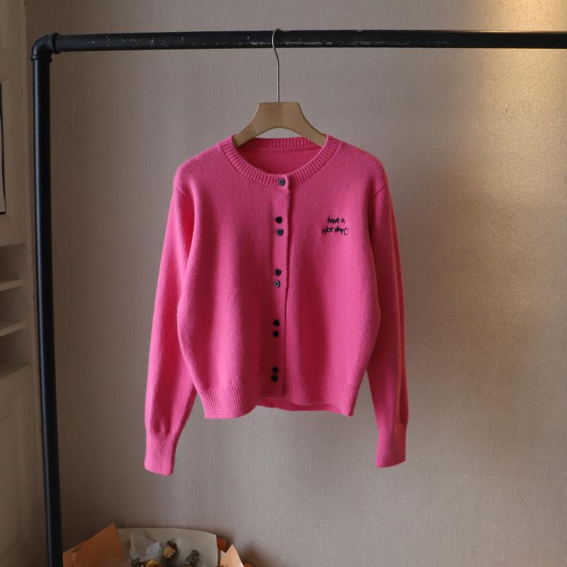 2026 Korean Sweet Knit Cardigan: Heart Button, Round Neck, Embroidered Letters, Women's Autumn/Winter Style