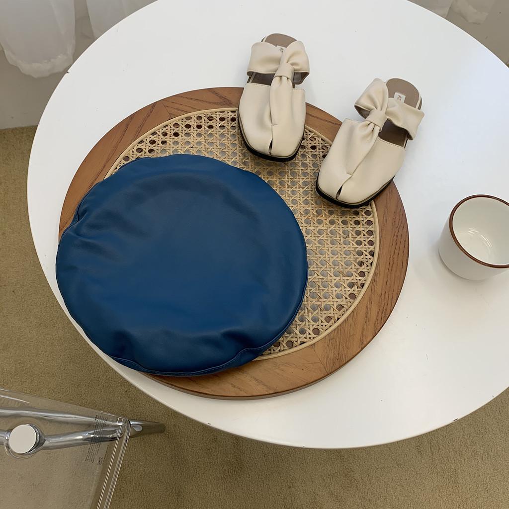 

Элегантный берет из искусственной кожи, летний незаменимый аксессуар, вневременной дизайн, винтажный