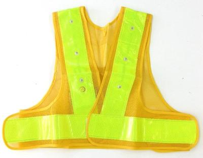 Ichinen Access Lavoro SICUREZZA Forniture di Sicurezza LED Gilet Riflettente Corto Giallo x Giallo 87429 Capsula Alta con Batteria