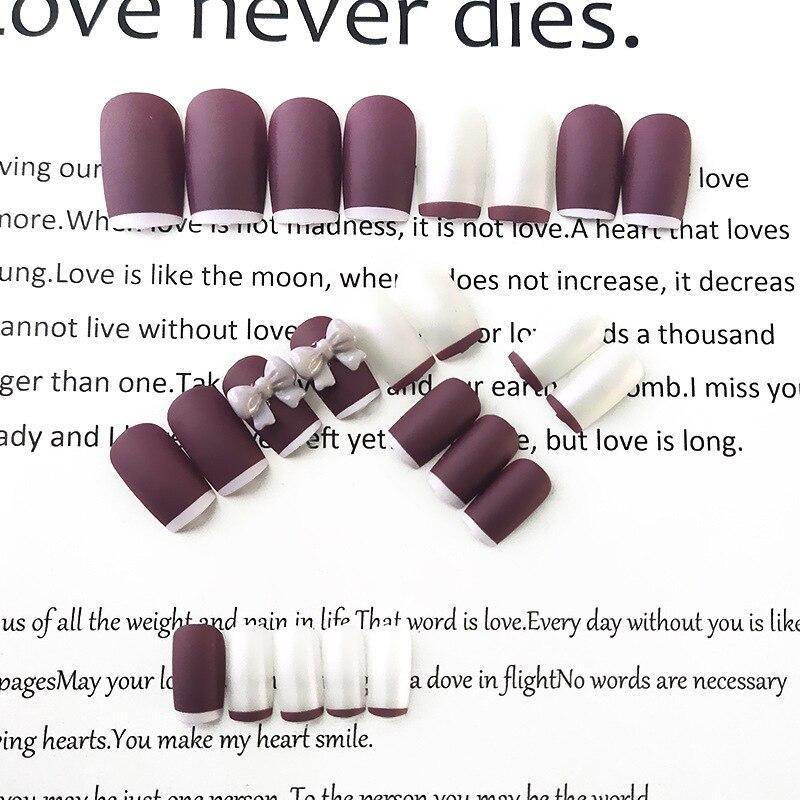 24 Pieces False Nail Full Cover Fake Nail Elegant Purple French Frosted Matte Wearable Nails Ellipse Shape Short Fake Nail