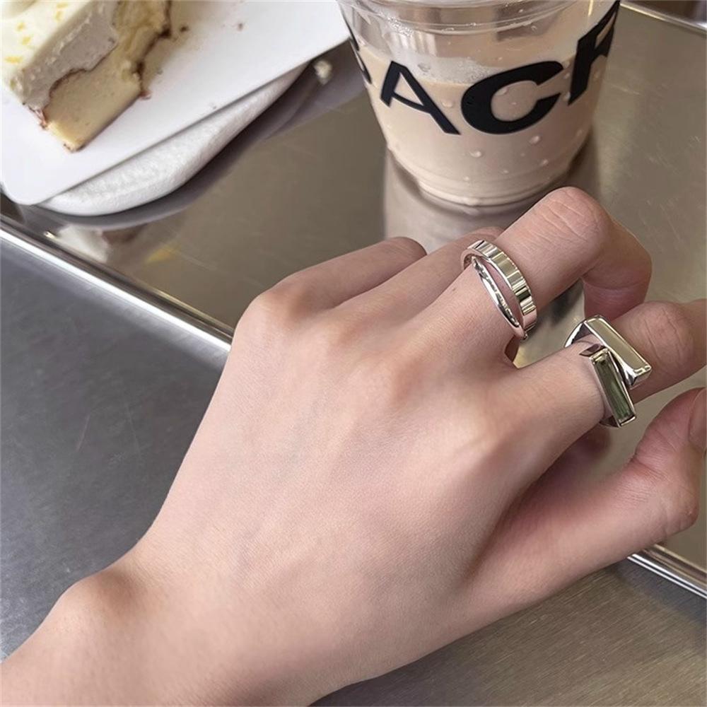 Sterling silver staggered square ring, simple open ring in personality, cold wind index finger ring