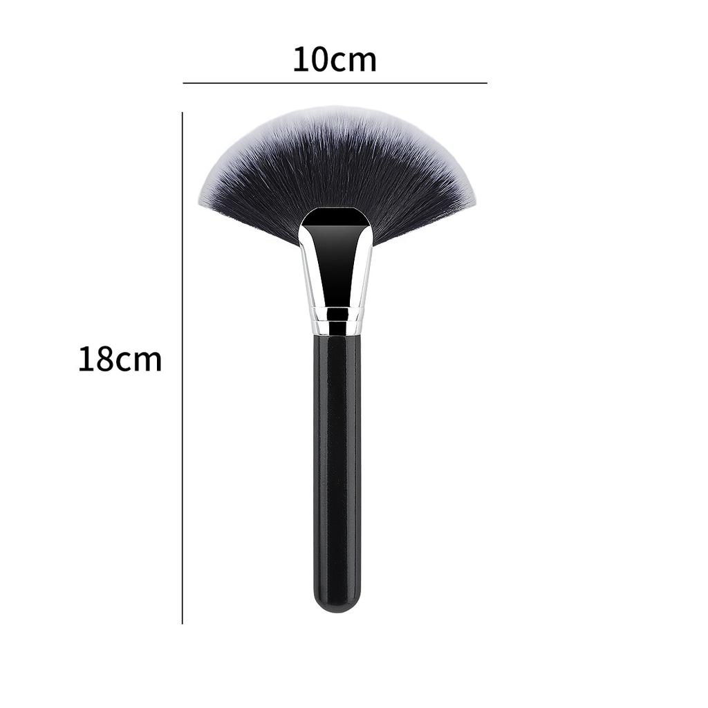 Large Wooden Handle Fan Brush Highlight Brush Delicate Fiber Hair Quick Makeup Residual Painting Batch