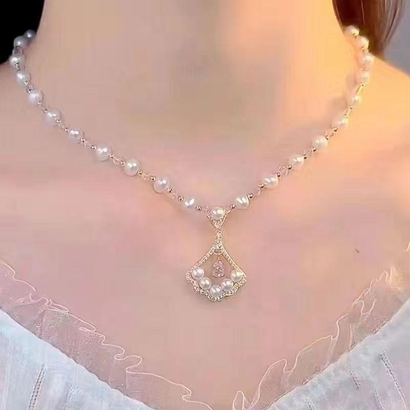 New pearl necklace versatile simple accessories classic diamond-encrusted fashion high-end light luxury niche sweater chain necklace