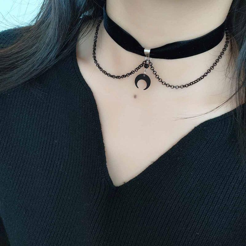 

Чокер Черная бархатная лента Минималистичная цепочка для ключицы Женский воротник Velvet Belt moon chain