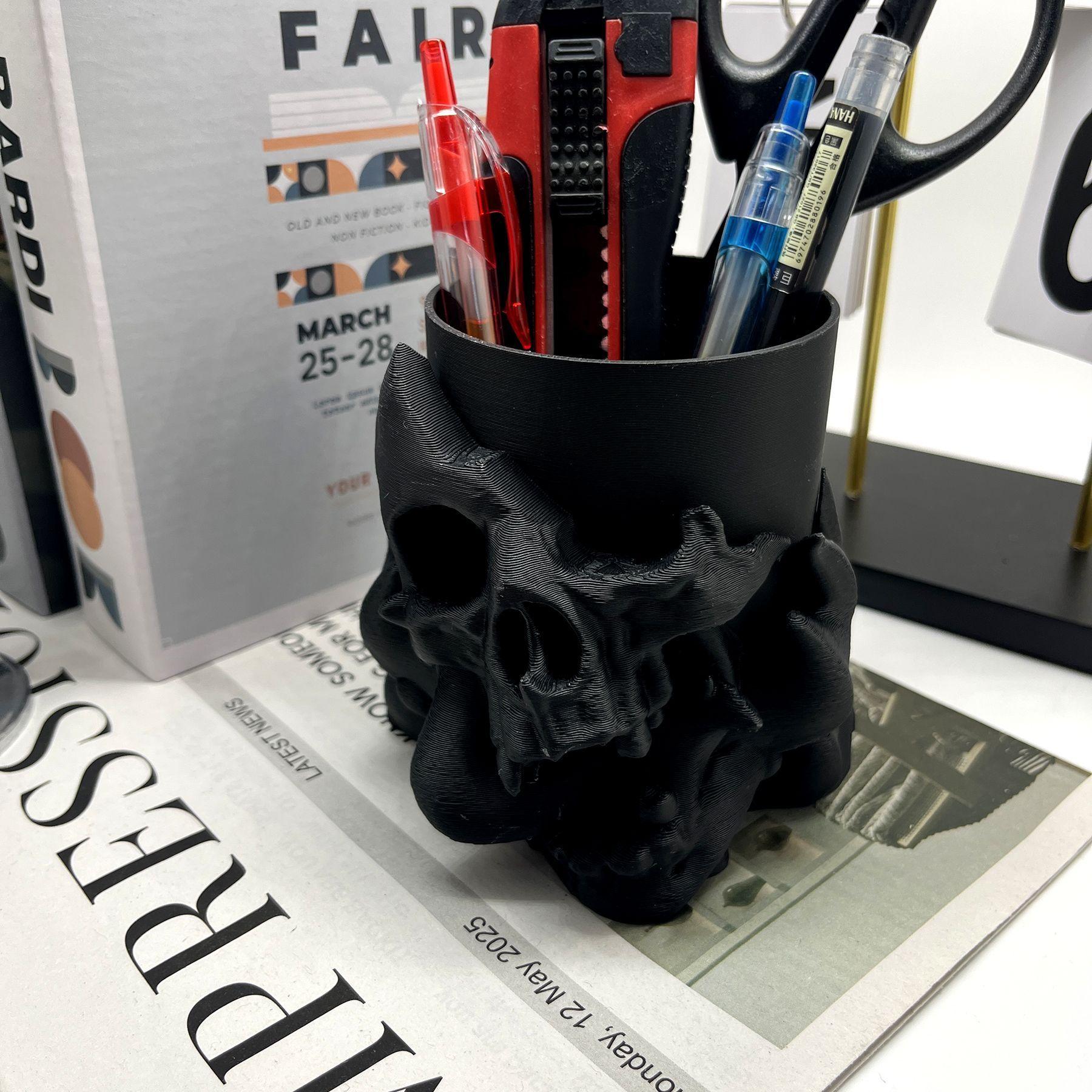 

Creative Corrosion Skull Shaped Storage Jar Home Office Desktop Storage Ornaments 3D Printing Horror Storage Decoration Ornament чорний