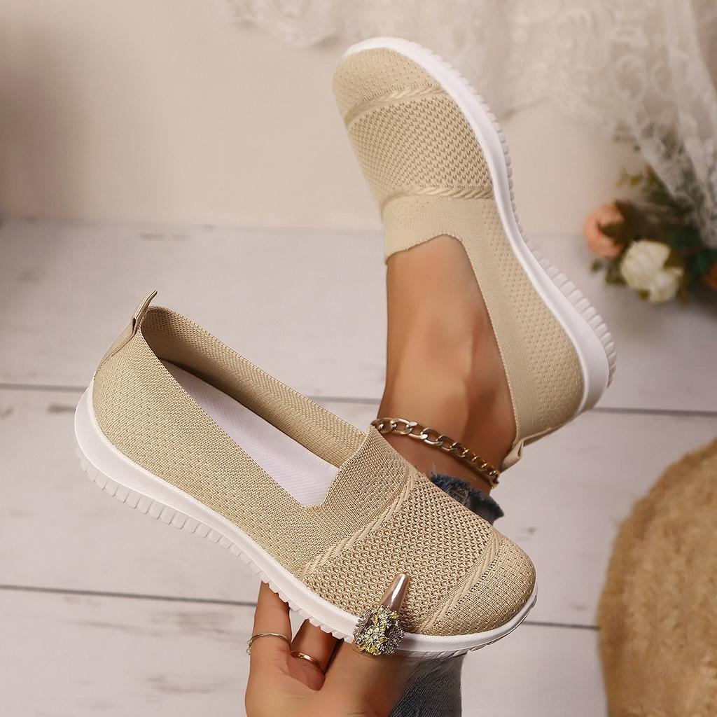 Plus-Size Women's Slip-On Mom Shoes Soft-Soled Comfortable Old Beijing-Style Cloth Shoes