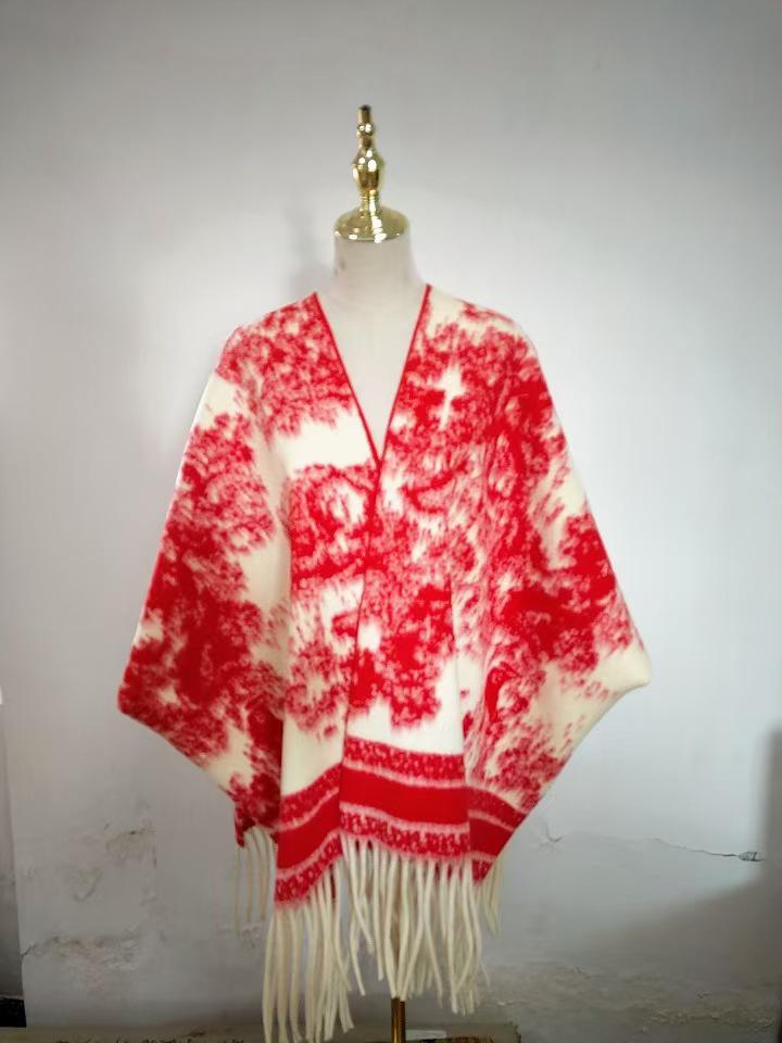 Elegant Ethnic Ink Painting Cape Shawl with Tassels - Versatile Travel Scarf Cloak