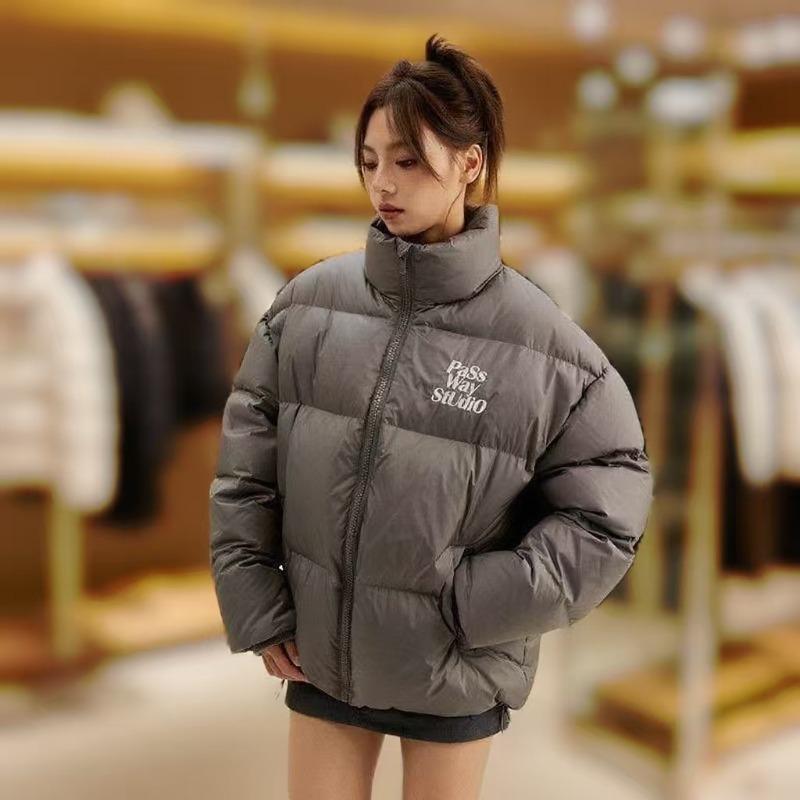 

Retro gray stand-up collar short down jacket women s winter new super good-looking thickened warm jacket L белый