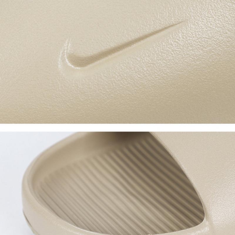 Nike Slipper Calm Slide