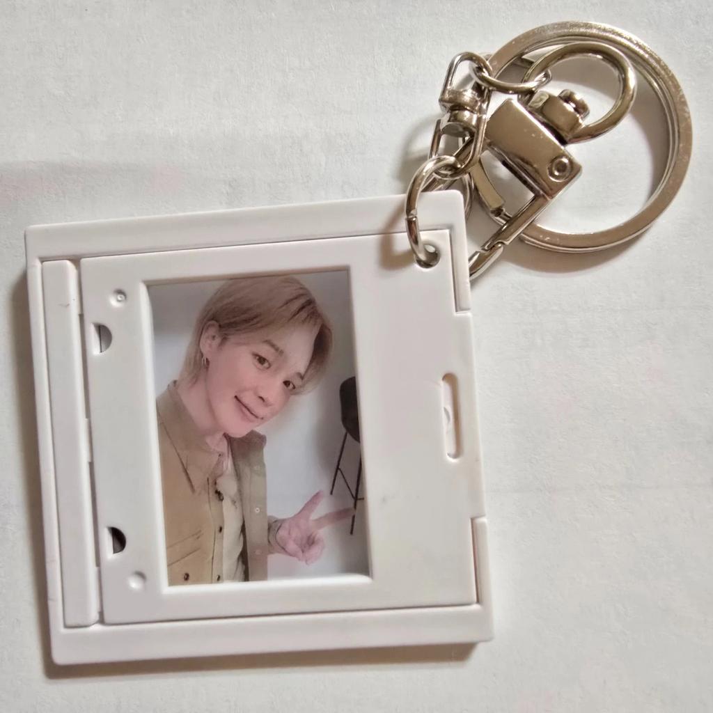 BTS 5° ALBUM ARIRANG 2026 WEVERSE POB EARLY BIRD FOTOCARTA E SUPPORTO FILM PORTACHIAVI