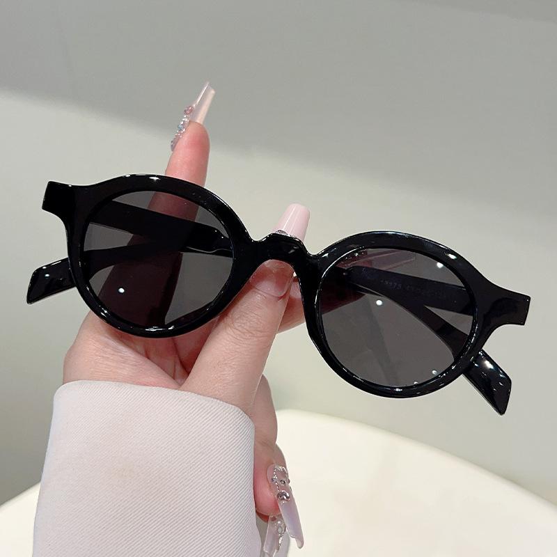 Men Women Trendy UV400 Sunglasses Fashion Stylish Outdoor Round Frame Sun Glasses Vintage Retro Car Driving Shades Eyewear