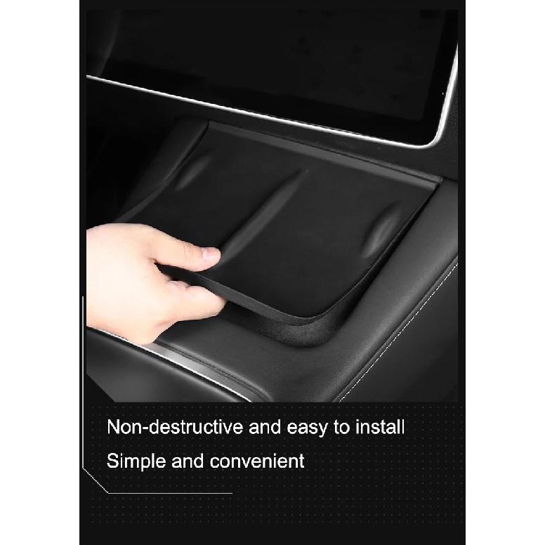 For Tesla Model 3/Y/X/S 2021-2024 Central Control Wireless Charging Silicone Pad Non-slip Pad Dust-Proof Charger Protect Cover