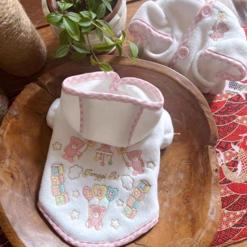 

High quality new embroidered bear spring and autumn thickened dog suit vest teddy bear yorkshire malt puppy XL chest 50 back 40 about 10-6.5 kg