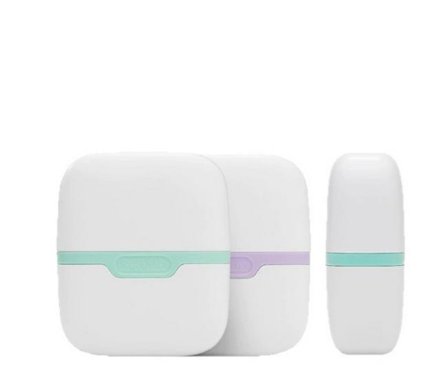 

Dual-Head Ice Compress & Massage Roller: Relieves Swelling, Cools, and Refines Skin - Multi-Functional Massager Standard