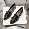 Mocassins rétro pour femmes à semelles épaisses et bout pointu en cuir, Plus velours, Tailles 41-43