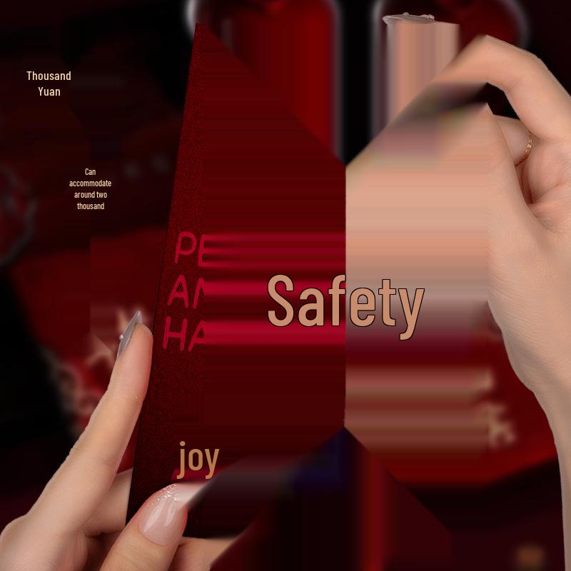 Large Festive Red Envelope: Auspicious New Year Money Gift for Prosperity and Luck