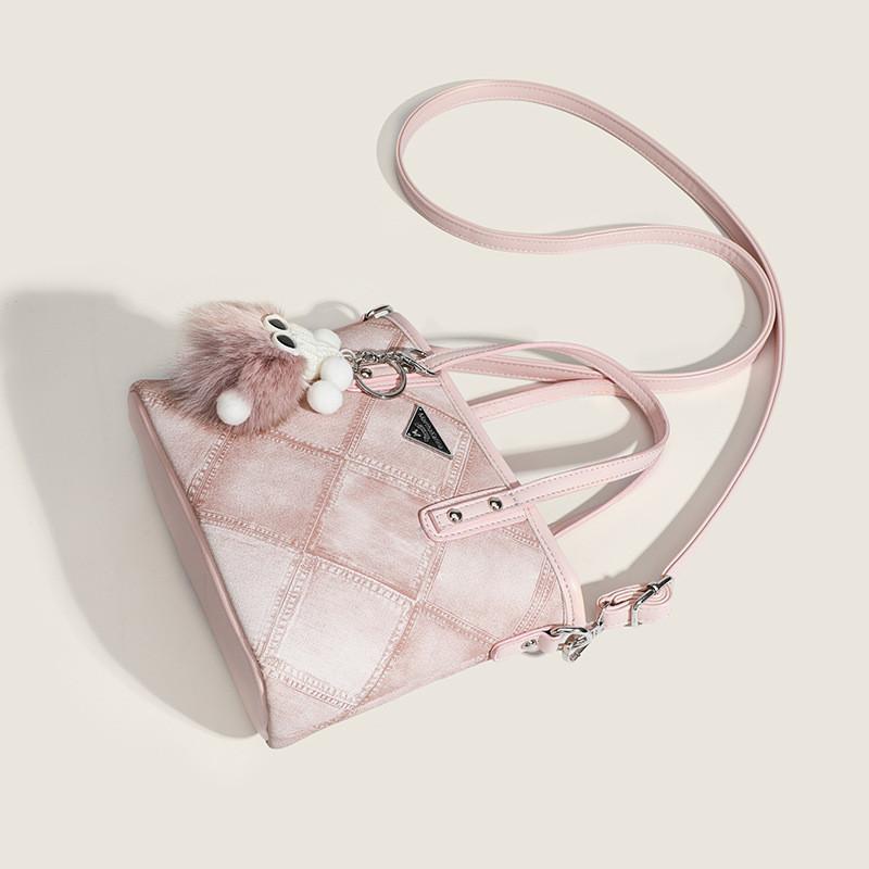 Niche Fashionable Ladies Hand-Carrying Tote Bag High-Value Fashionable Diamond Portable Bucket Bag All-Match Commuter Shoulder Bag