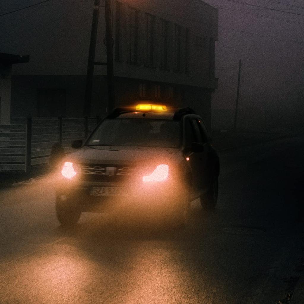 Rotační LED Rotační Výstražný Vzdálený Stroboskop Magnet Snadno Připevnitelný a Výstražný LED Rotační Výstražný Stroboskop Magnet Snadno Připevnitelný a Zabraňuje
