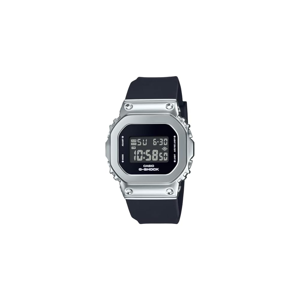 Casio G-Shock GM-S5600U-1JF Женские часы среднего размера с металлическим покрытием Серебристые