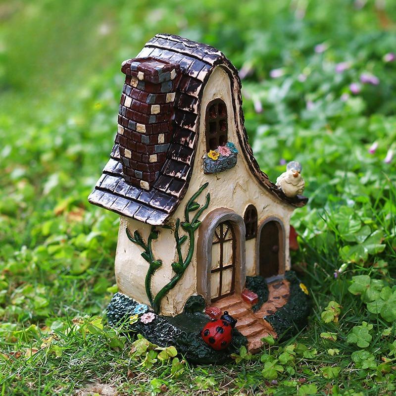Fairy Tale World Dwarf House Witch Castle Tree House Sculpture Resin Craft Outdoor Garden Patio Lawn Home Decoration Accessories