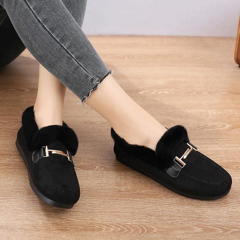 Women's Autumn Winter Warm Cloth Shoes Large Size Embroidered Cotton Shoes Soft Bottom Plush Anti-skid Cotton Boots Slip-on Edamame Shoes