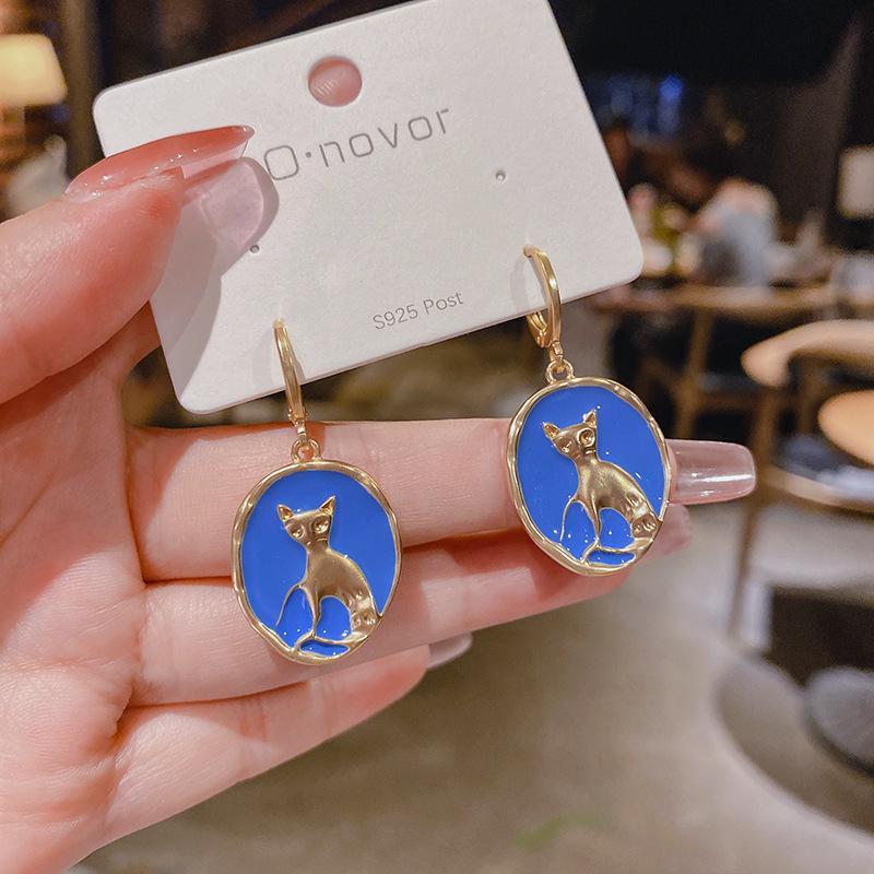 Exquisite Blue Series Luxury Stud Earrings for Women: Elegant, Versatile, and Stylish.