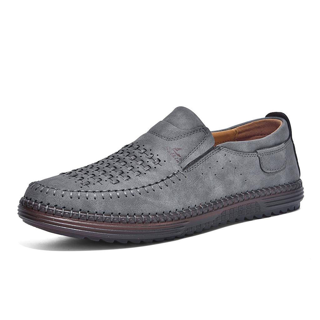 New 2026 Handmade Leather Men Shoes Design Fashion Sneakers Slip On Loafers Summer Mesh Breathable Casual Shoes Men Driving Flat