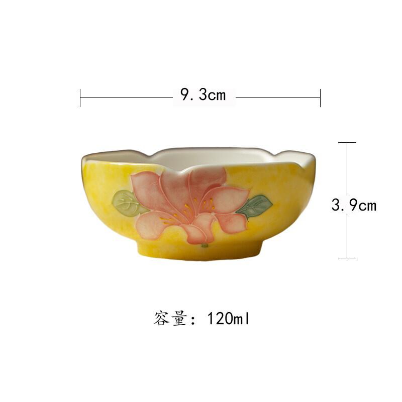 

120ml Hand-painted Lily Teacup Boutique Tea Bowl Water Jug Tea-tasting Fragrance Cup Chazhan Master Cups Cafes Decoration Craft As Your Choose