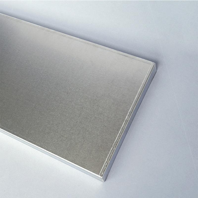 Portable Durable Aluminum Baking Pan With Smooth Finishes Professional Baking Tray Ideal For Home Baking And Cooking